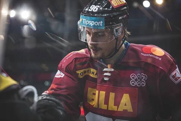 HC Sparta Praha » Tomášek: Podpory kluků i fanoušků si cením