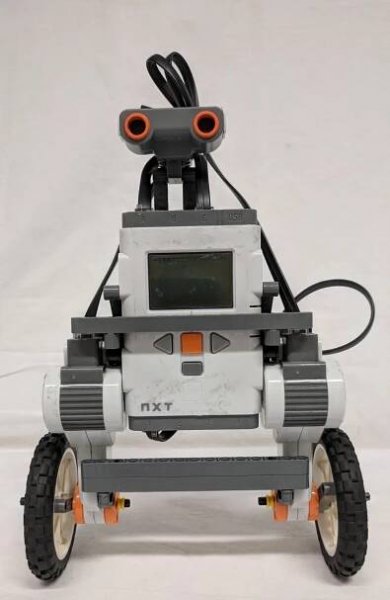 Vědci mají novou technologii, která robotovi pomáhá chodit jako člověk