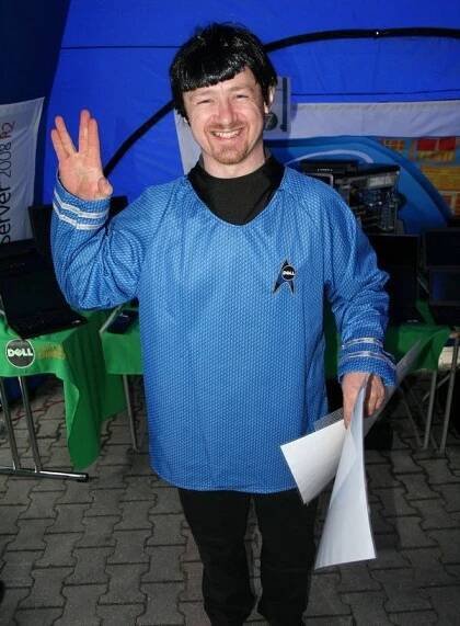 Stanislav Hájek, marketingový manažer pro partnerský prodej Dellu (známý spíše jako Spock), zdraví partnerskou Federaci.