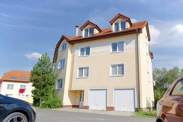 Byt 1+1 (38 m2) s balkónom, P. Suržina Smižany