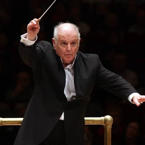 Daniel Barenboim, Titan of Conducting, to Step Down in Berlin