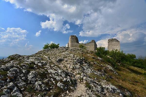 Pálava: Sirotčí hrádek
