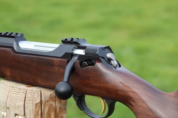 Kulovnice opak. Anschutz, Mo: 1782L D Classic PRO, Ráže:.308 Win, hl: 520mm závit M15x1mm