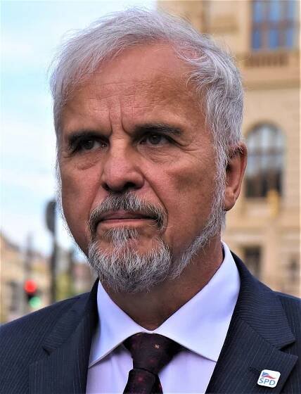 Soubor:Ivan David 2019.jpg – Wikipedie