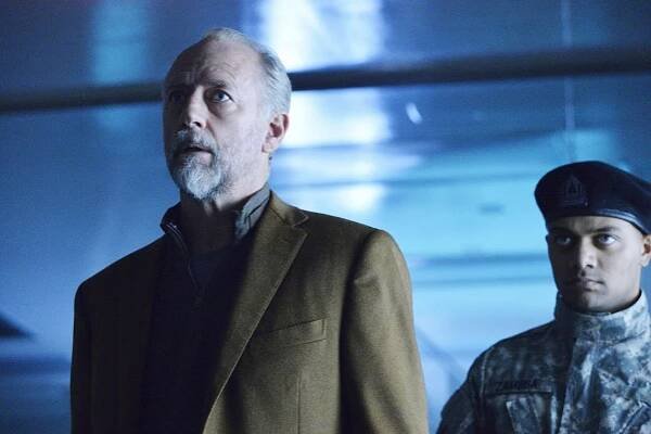 12 opic - Zítra - Z filmu - Xander Berkeley