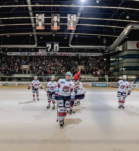 Piráti zhasli Kometu 5:2 díky drtivému závěru ve třetí třetině