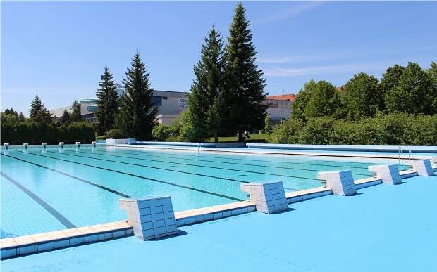 Zastupitelé Příbrami se přeli kvůli akvaparku, opozice kritizovala novou studii (www.pribram.cz)
