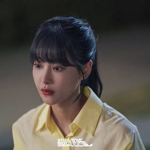 Yeon-seo Oh - Hajaissneun ingadeul - Fotosky
