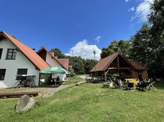 Kemp Mláka - ubytování, počasí, teplota, vybavení, hodnocení, foto
