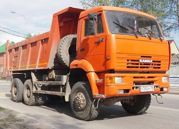KamAZ-6522