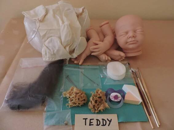 Reborn kit na výrobu realistické panenky, miminka TEDDY