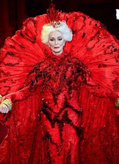 Meet Carmen Dell’Orefice, 91, Whose Modeling Career Has Been Unstoppable for More Than 70 Years / Bright Side