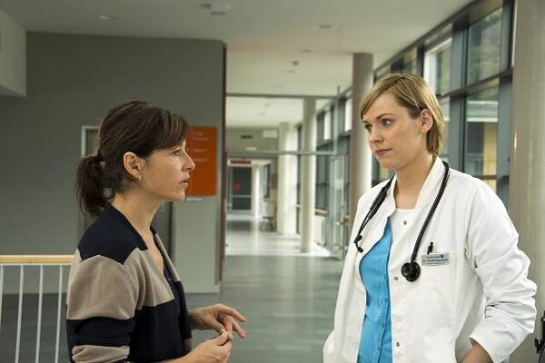 Záchranáři z hor - Cizí dívka - Z filmu - Julia Cencig, Gundula Niemeyer