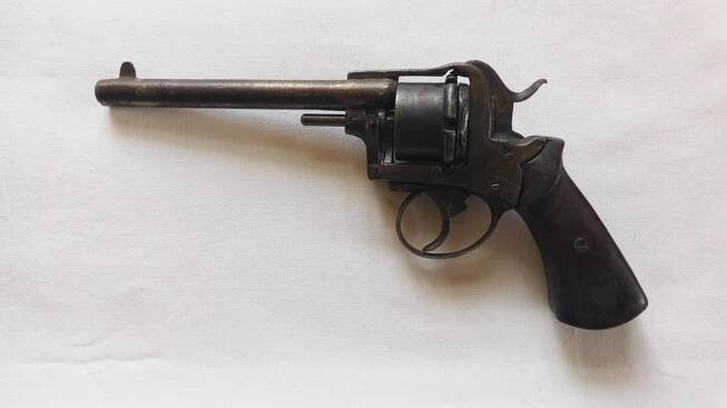 Revolver ráže 38 RARITA!!! - Sběratelské zbraně