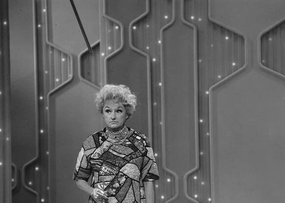 Phyllis Diller - Ed Sullivan Show