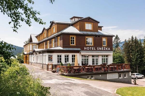 BALÍČEK PRO SENIORY 60+ - Felicity Hotels