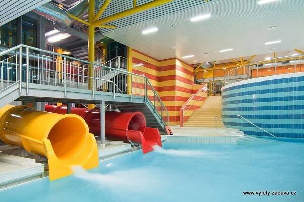 AQUACENTRUM ŠUTKA, Praha 8