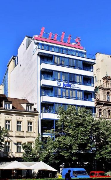 Soubor:Václavské náměstí hotel Juliš 3.jpg – Wikipedie