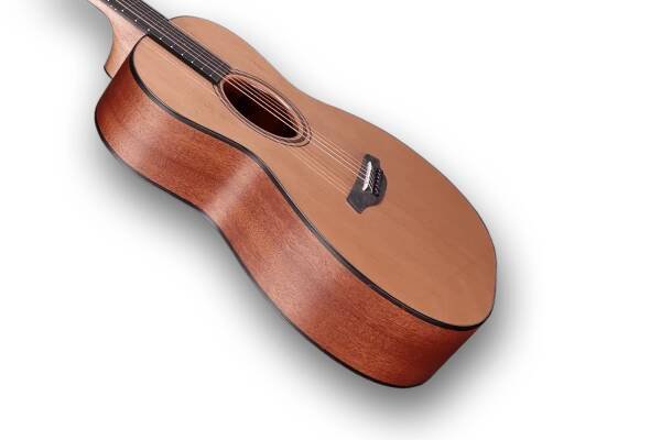 Blue Plus OM CM Lakovani Furch Guitars