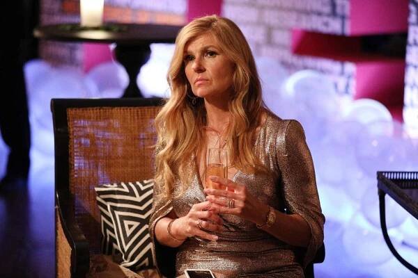 Connie Britton has a secret in exclusive 'Dirty John' preview clip