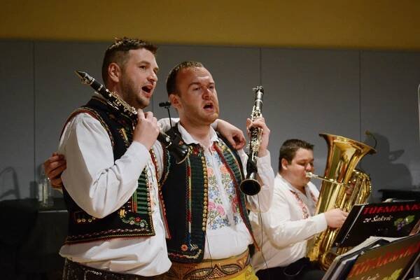 Túfaranka ze Šakvic ve Studiu 1. Koncert kvalitní dechovky... | Ostrava