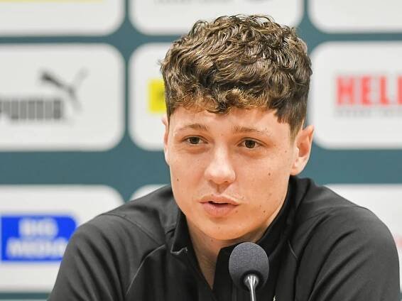 Ladislav Krejčí mladší: Český obránce v Premier League