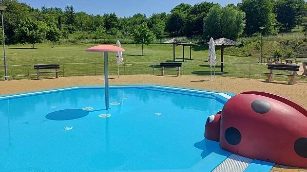 Letní koupaliště v Bučovicích.