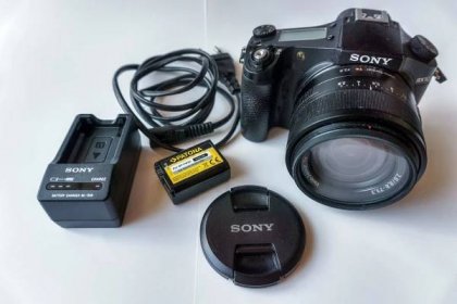 Sony Cyber-shot RX10 - Foto