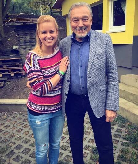 https://www.showbiz.cz/files/gallery/thumb/ba/ba588e4c9cf93ab98149666d02776ac0_new.jpg
