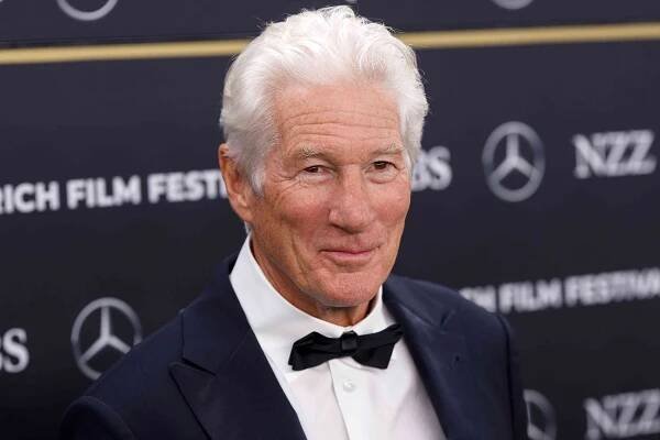 Richard Gere Says This Chapter with His 4 Kids Is the 'Top of the Top' as He Preps for Their Move to Spain