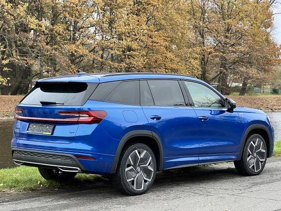 ŠKODA KODIAQ SPORTLINE 2024 | Nejlevnější autopůjčovna PRAHA - půjčovna aut levně