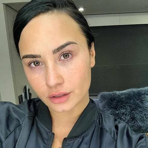 Demi Lovato Rocks Out On Her New Version Of 'Cool for the Summer