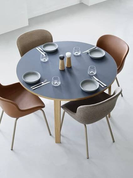 Židle Hyg - Normann Copenhagen 603872, Simon Legald | FormAdore