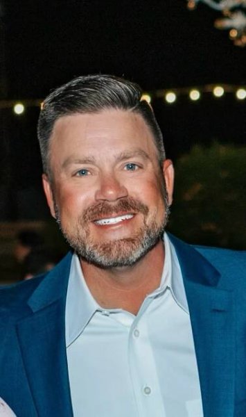 Scott Thomas