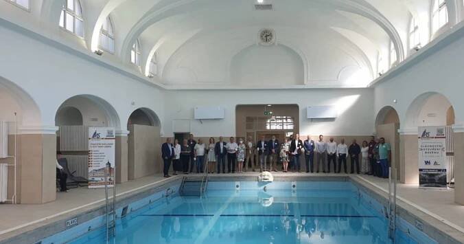 V Ústí nad Labem se pro veřejnost otevírá opravený bazén v městských lázních