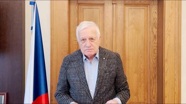 Václav Klaus k pandemickému zákonu: Zastavme útok na ústavnost
