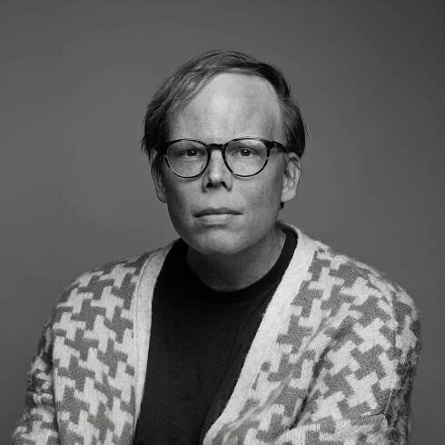 2023_11_21_Portraits_Jeff_Hiller_RETOUCHED_01.jpg