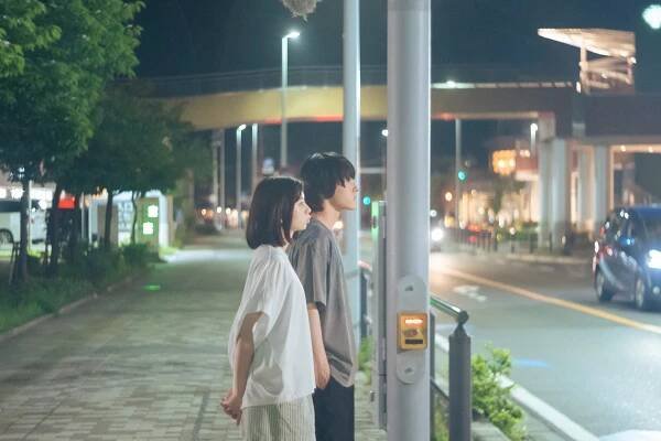 Buzzy Noise - Z filmu - Hijori Sakurada, Takumi Kawaniši