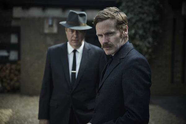 Endeavour - Apollo - Z filmu - Roger Allam, Shaun Evans