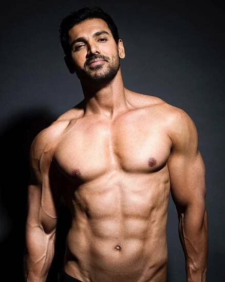John Abraham : Net Worth, Height, Weight, Age, Affairs, Wiki, Facts and Figures 5