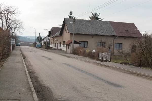 Soubor:Švihov u Miřetic hospoda.jpg