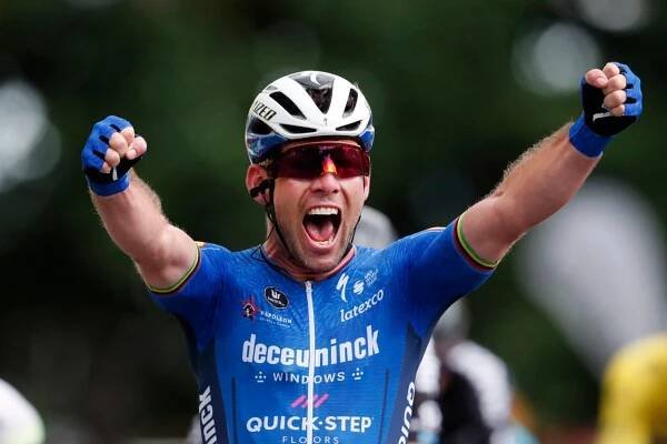 Emotional Mark Cavendish celebrates first Tour de France stage win since 2016