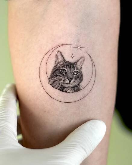 70+ Adorable Small Cat Tattoo Ideas You'll Love