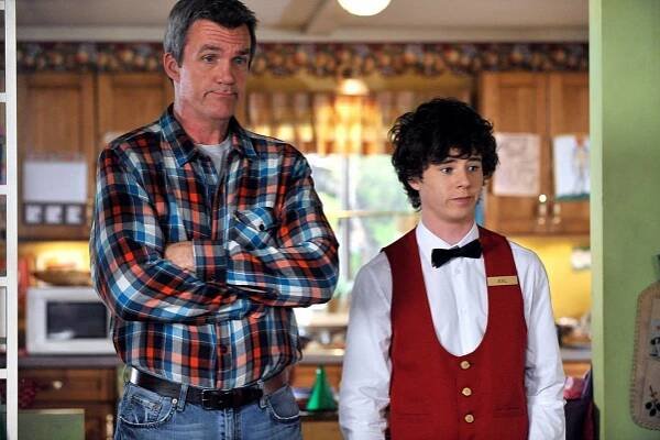 Průměrňákovi - Brickovo narození - Z filmu - Neil Flynn, Charlie McDermott