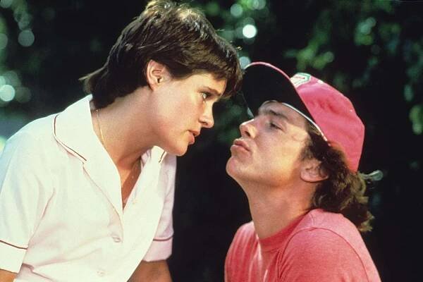 Sarah Holcomb as Maggie and Michael O'Keefe as Danny in 'Caddyshack'