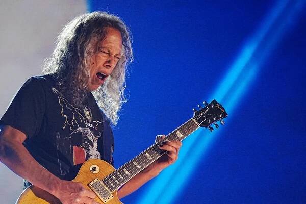 Metallica's Kirk Hammett Adds Super Rare Les Paul Guitar to His Collection - 'Greeny Is a Little Jealous'