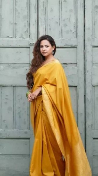 Sargun Mehta's Most Stunning Saree Looks