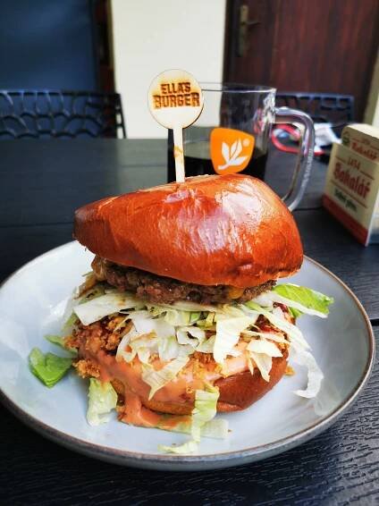Ella's burger foto 2