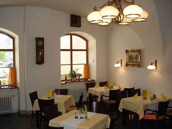 Městský Hotel Dorinka - Hostinné | Turistický.net