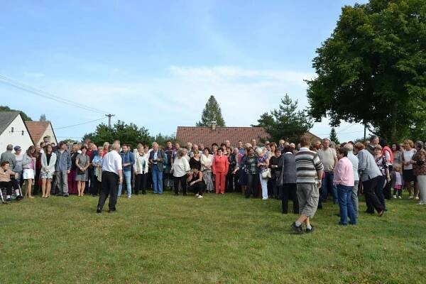 Oficiální stránky obce Kaliště (Vysočina) - Setkání rodáků a přátel obce Kaliště 9.9.2017